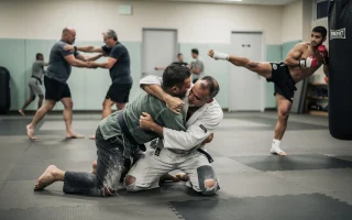 Sports de self-défense : choisir une discipline adaptée à ses besoins